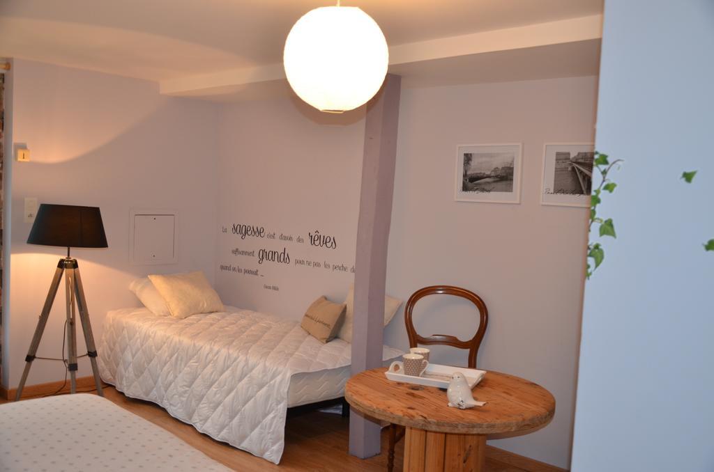 L'Arbre D'Alais Bed and Breakfast Saint-Fulgent Værelse billede
