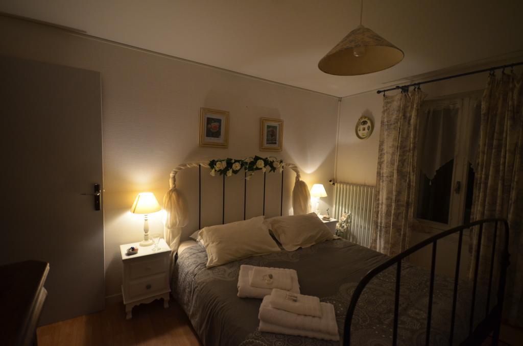 L'Arbre D'Alais Bed and Breakfast Saint-Fulgent Værelse billede